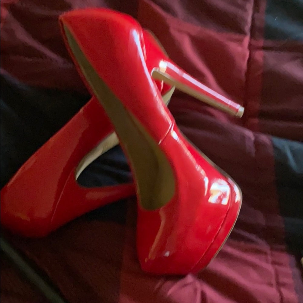 Pumps - Picture 6 of 6